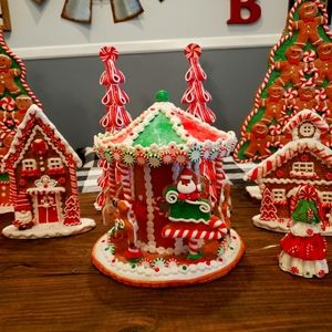 Claydough Christmas Carousel Gingerbread Lights Up